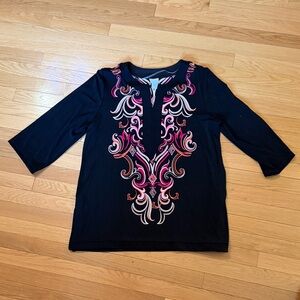 Chico’s Travelers Size 3 Black Pink Scroll Print 3/4 Sleeve Top
